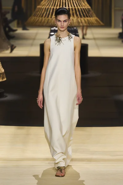 Look 68